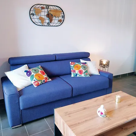Patio Arena, Classe 2 Etoiles, Balcon, Wifi Apartman